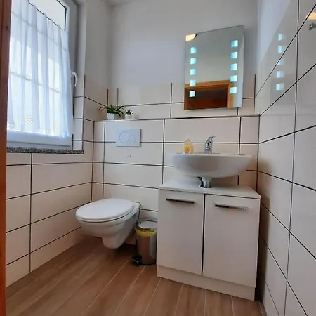 度假居 Emelie Geiseltalsee Mucheln